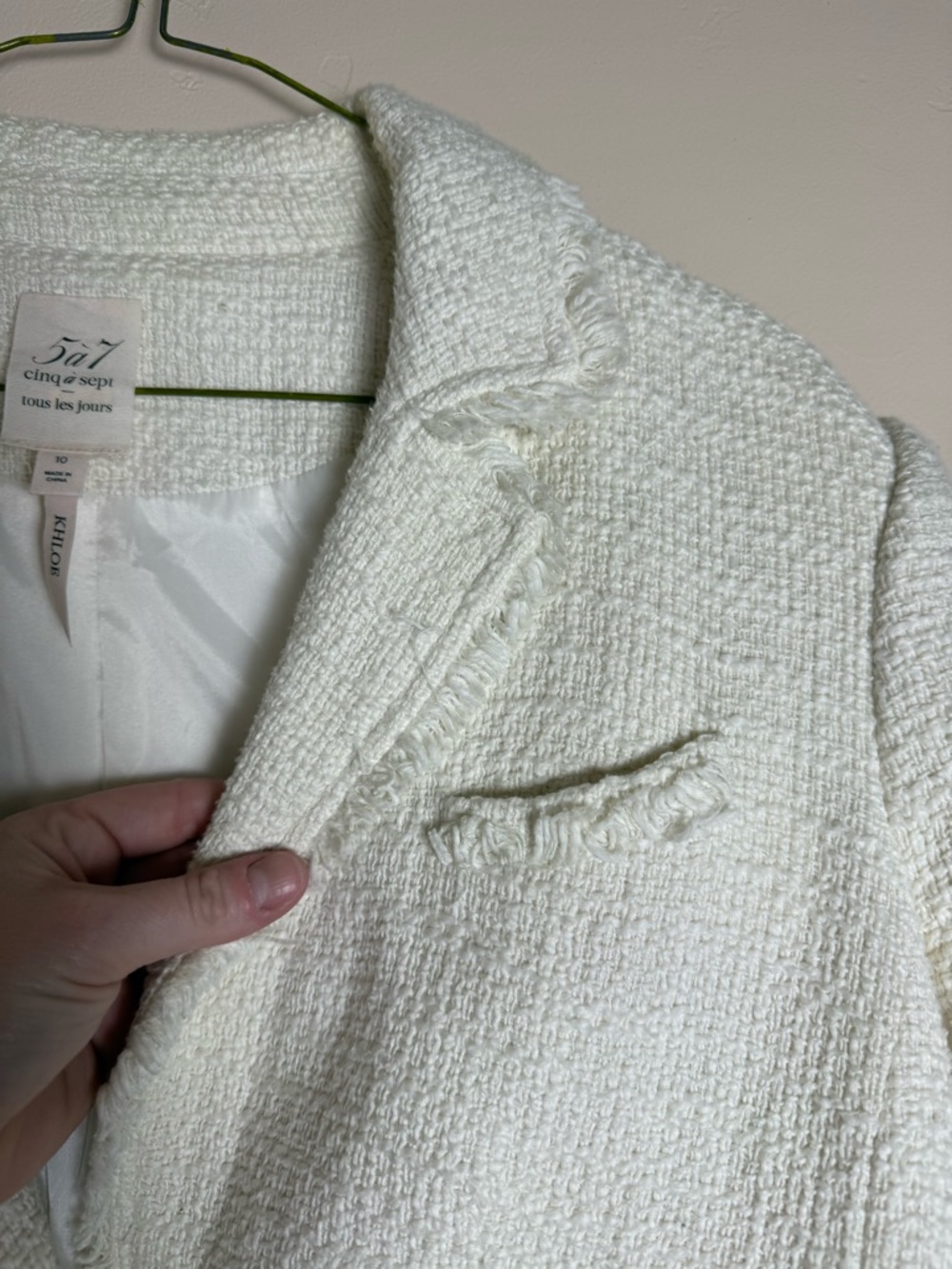 Cinq a Sept Bouclé Khloe Blazer in Gardenia Size 10 Textured White Jacket - Picture 8 of 10
